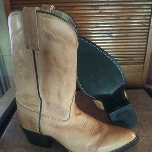Tan Leather Cowboy boots